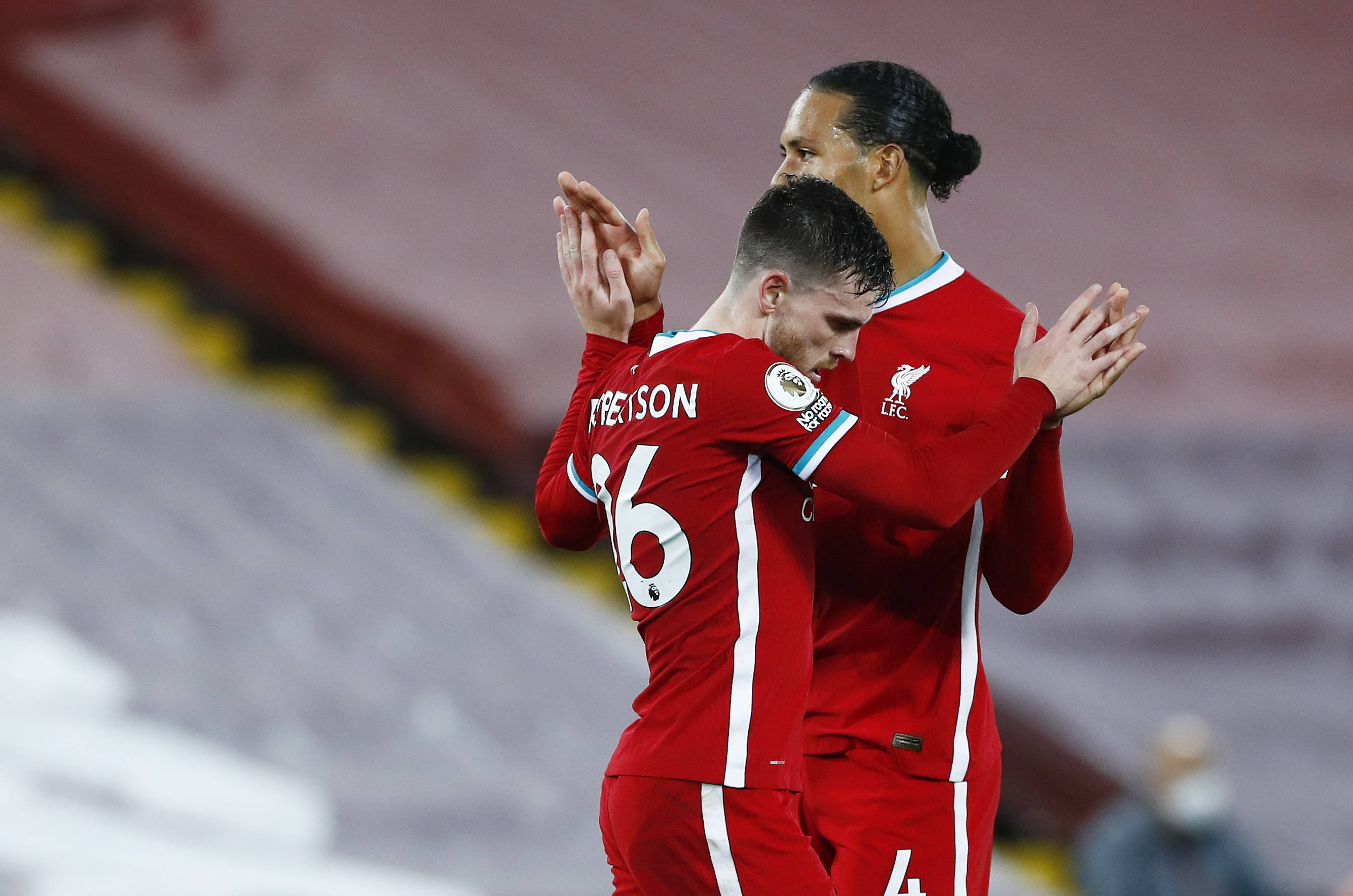 俱乐部斥巨 俱乐部斥巨